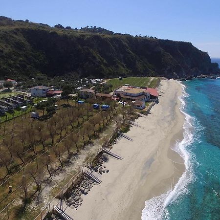 Villaggio Camping La Scogliera Ricadi Esterno foto