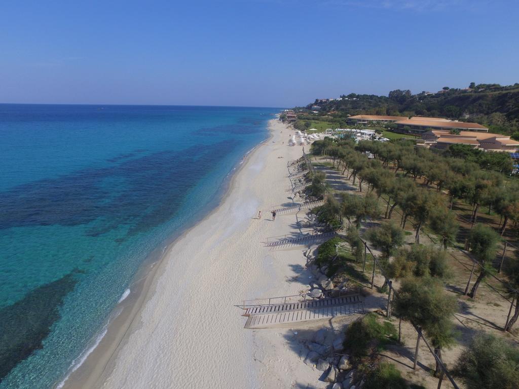 Villaggio Camping La Scogliera Ricadi Esterno foto
